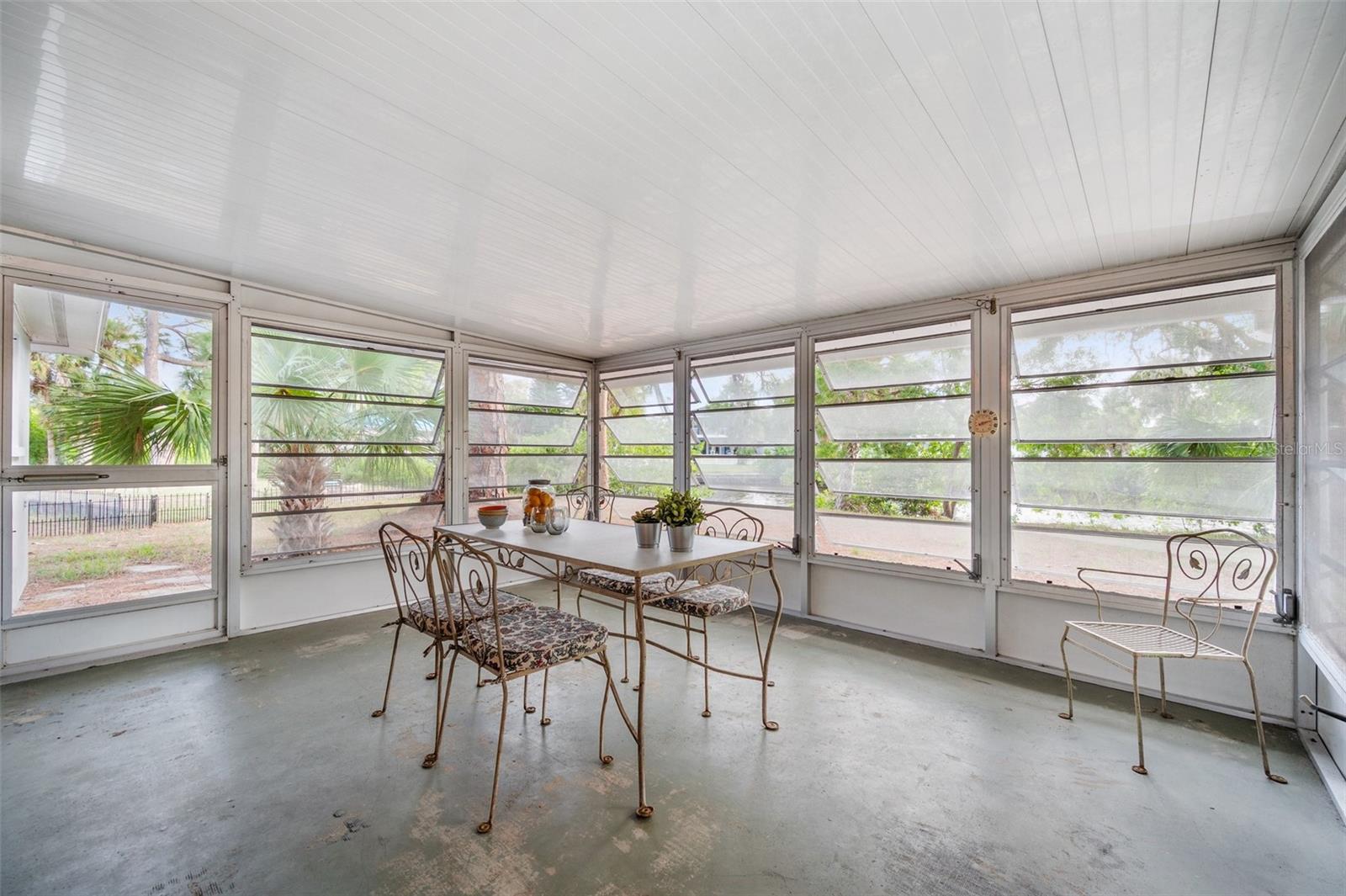 SUNSET HILLS - Residential