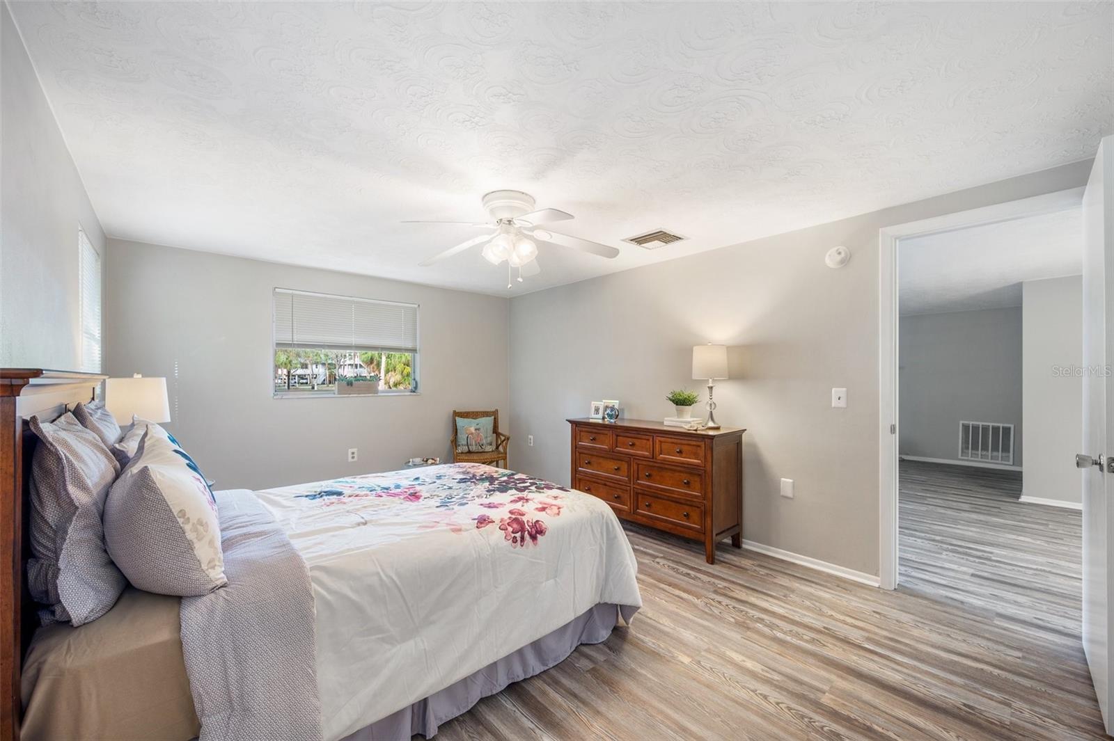 SUNSET HILLS - Residential