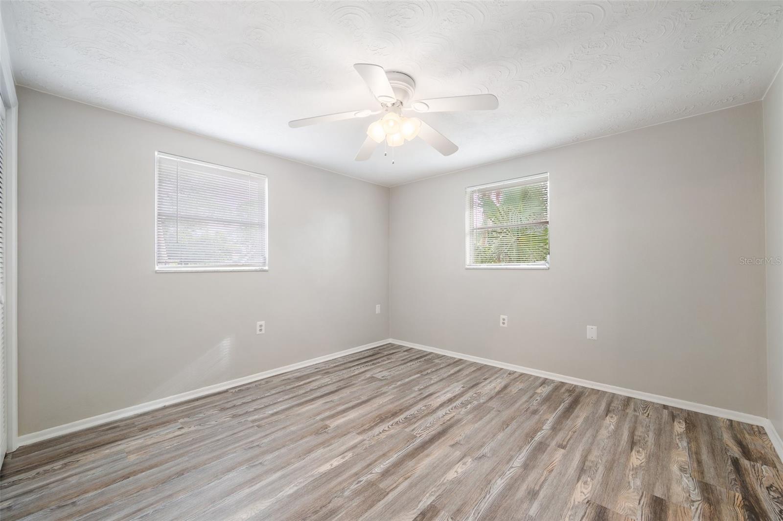 SUNSET HILLS - Residential