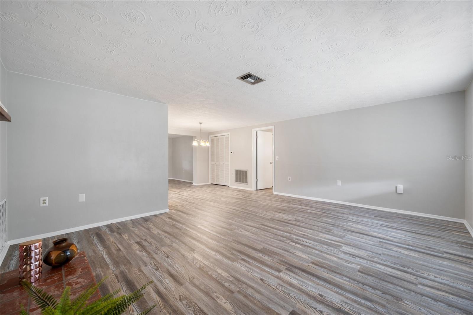 SUNSET HILLS - Residential