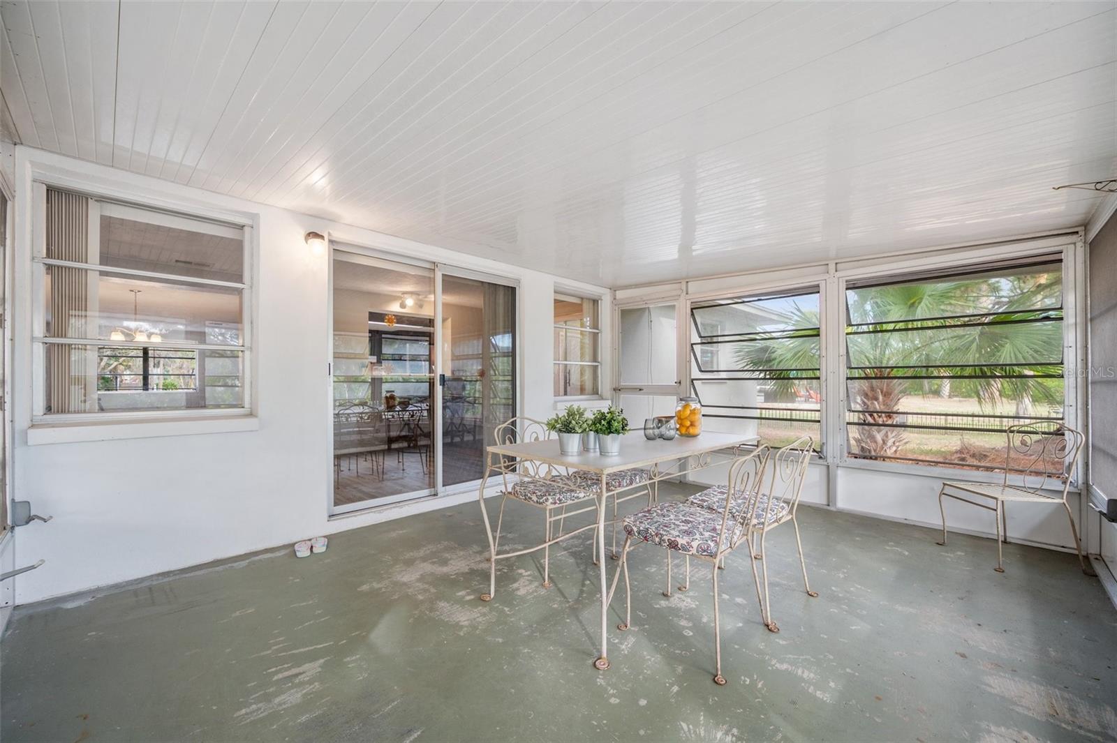 SUNSET HILLS - Residential