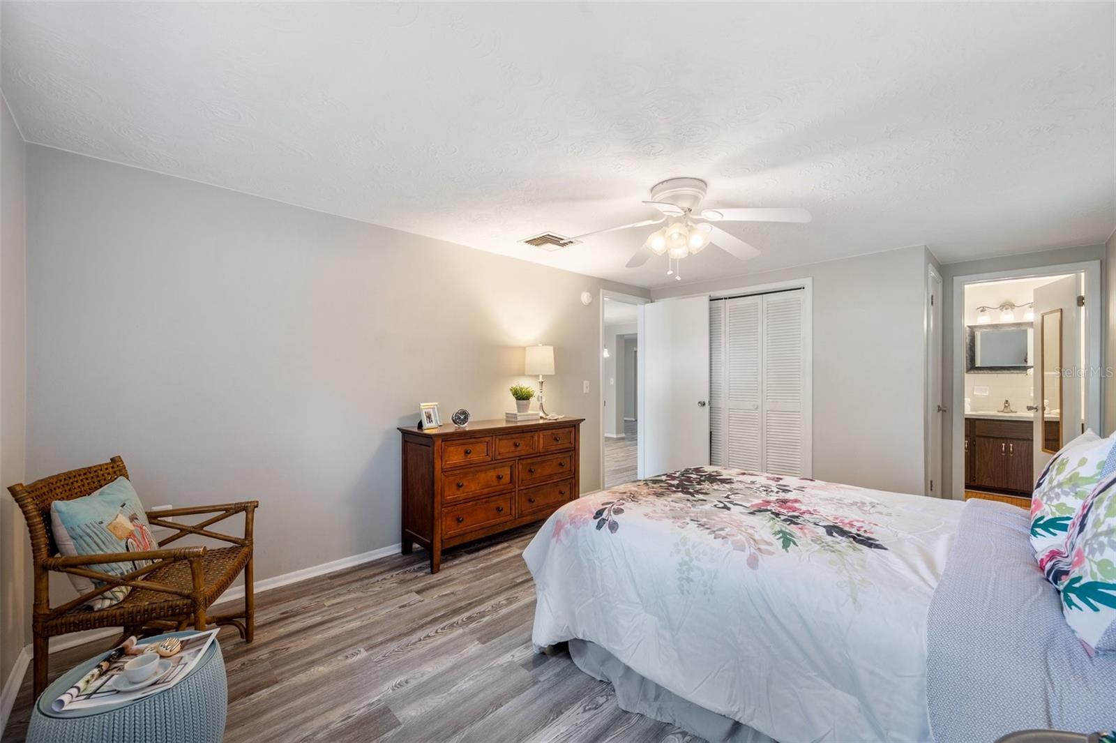 SUNSET HILLS - Residential