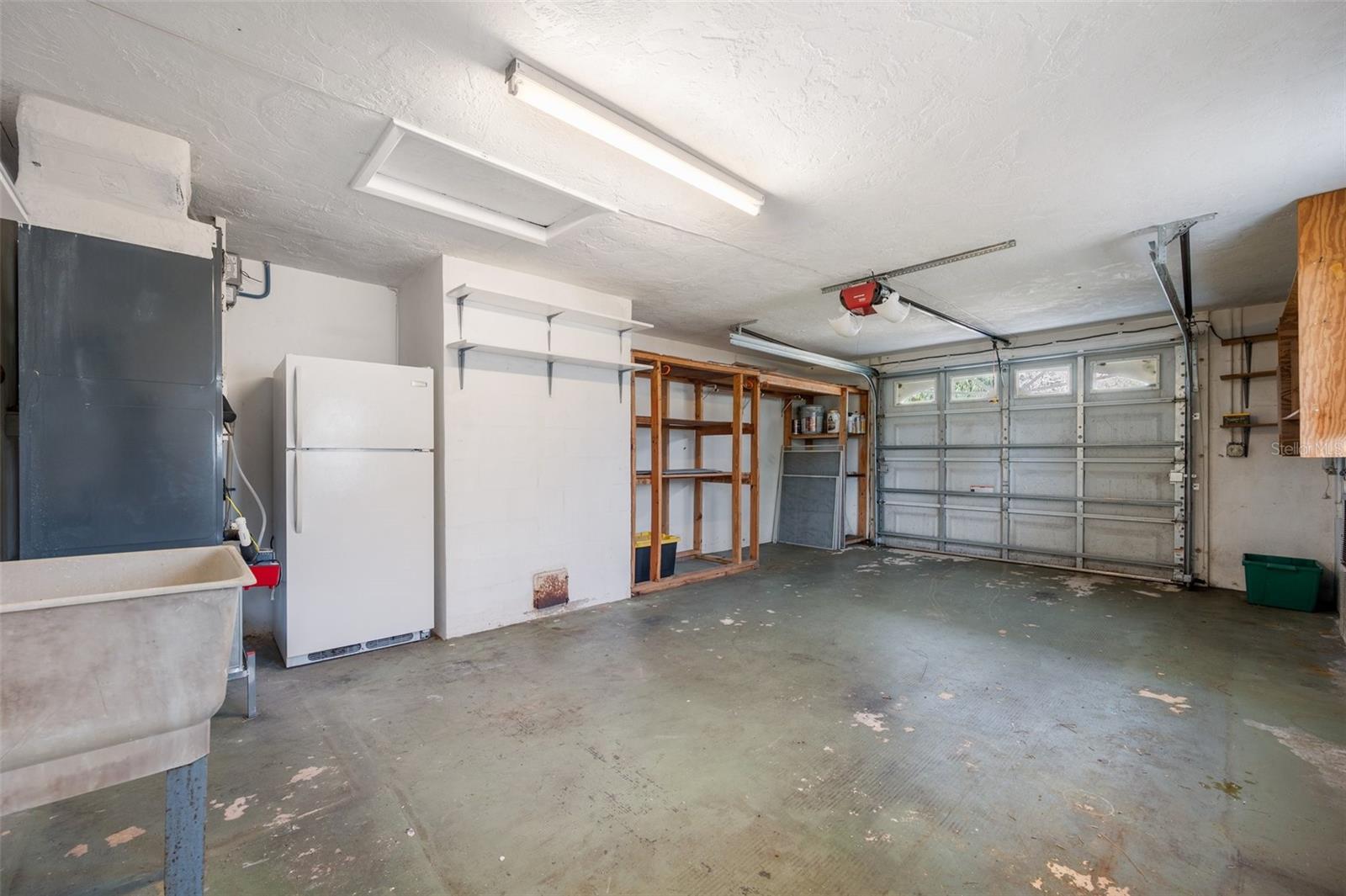 SUNSET HILLS - Residential