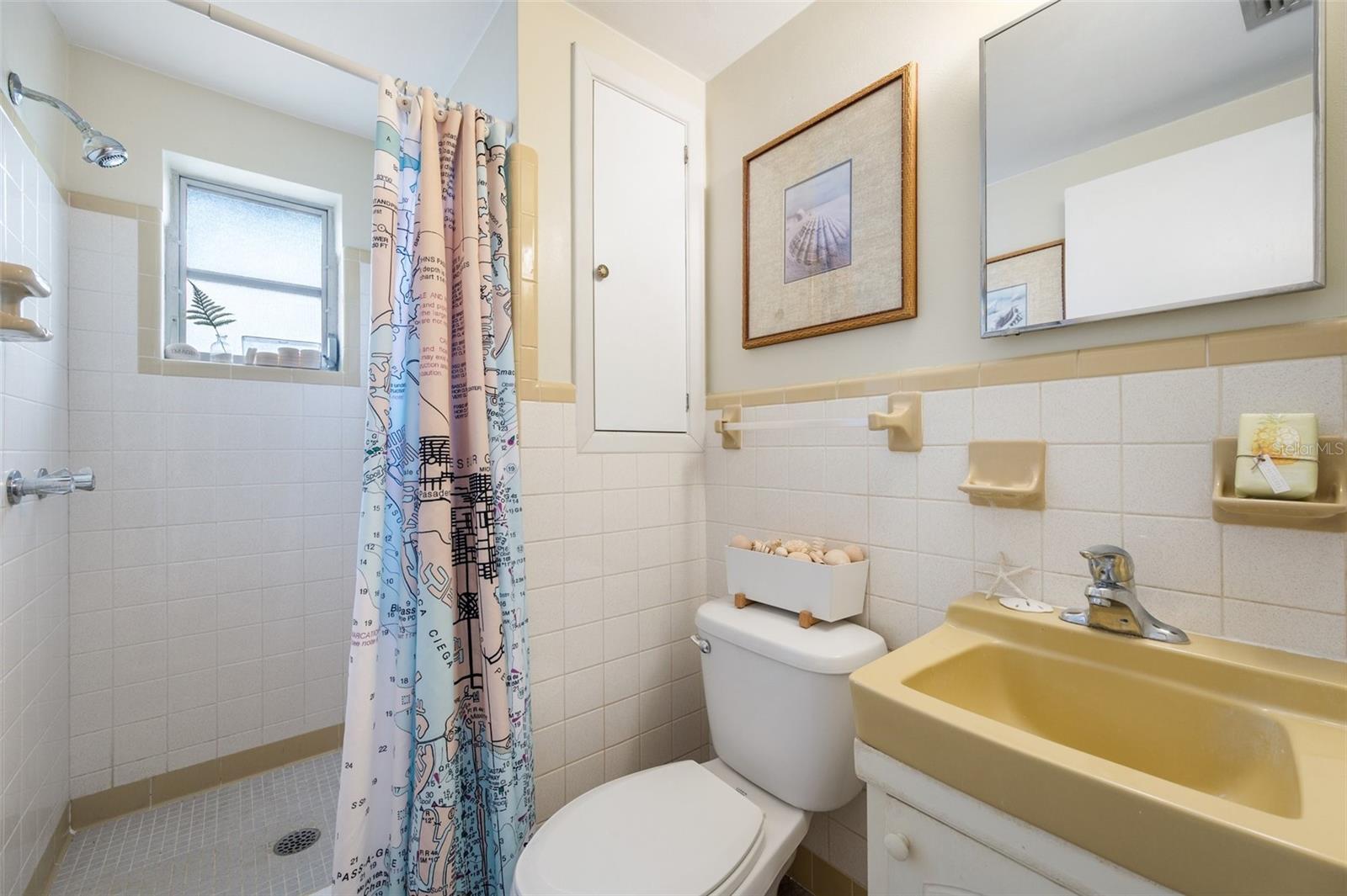 SUNSET HILLS - Residential