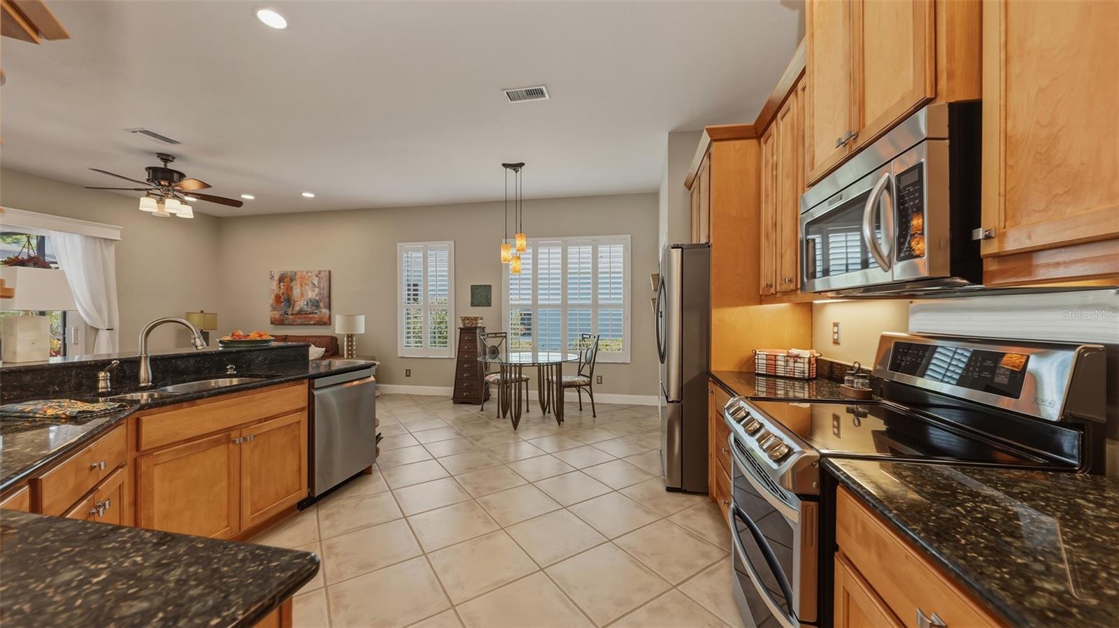 GLENN LAKES - Residential