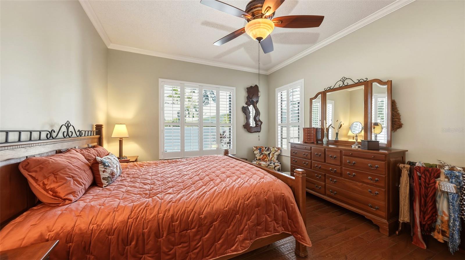 GLENN LAKES - Residential