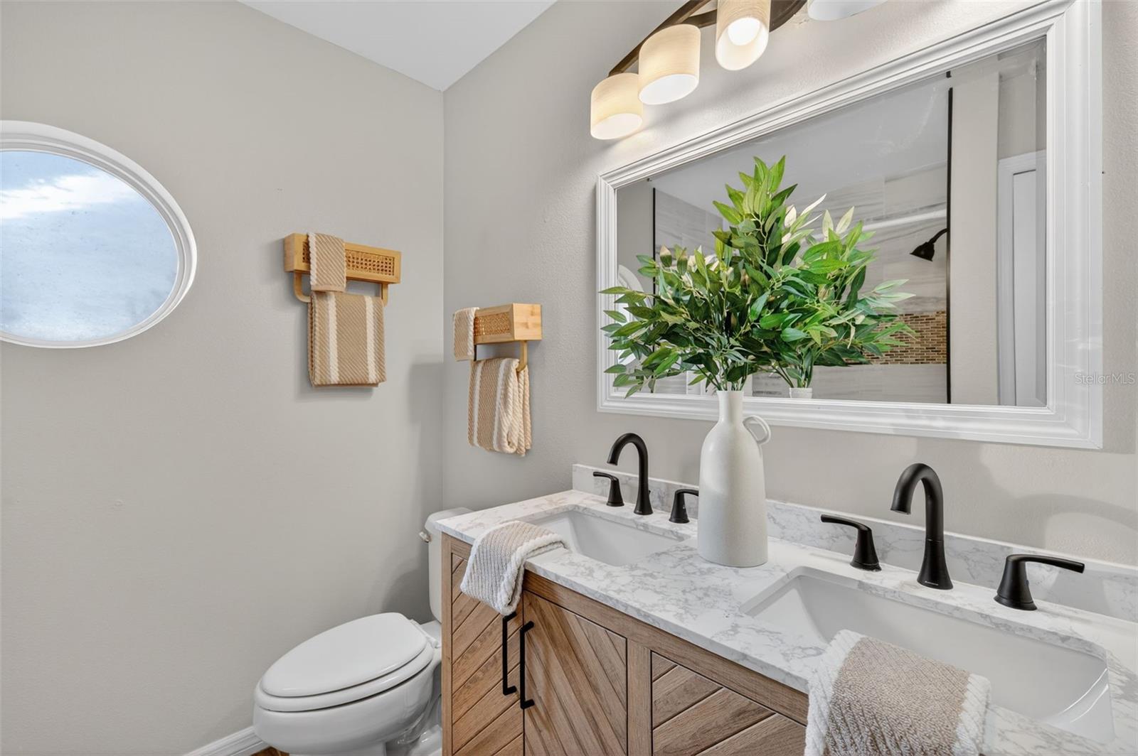 GATES CREEK - Residential