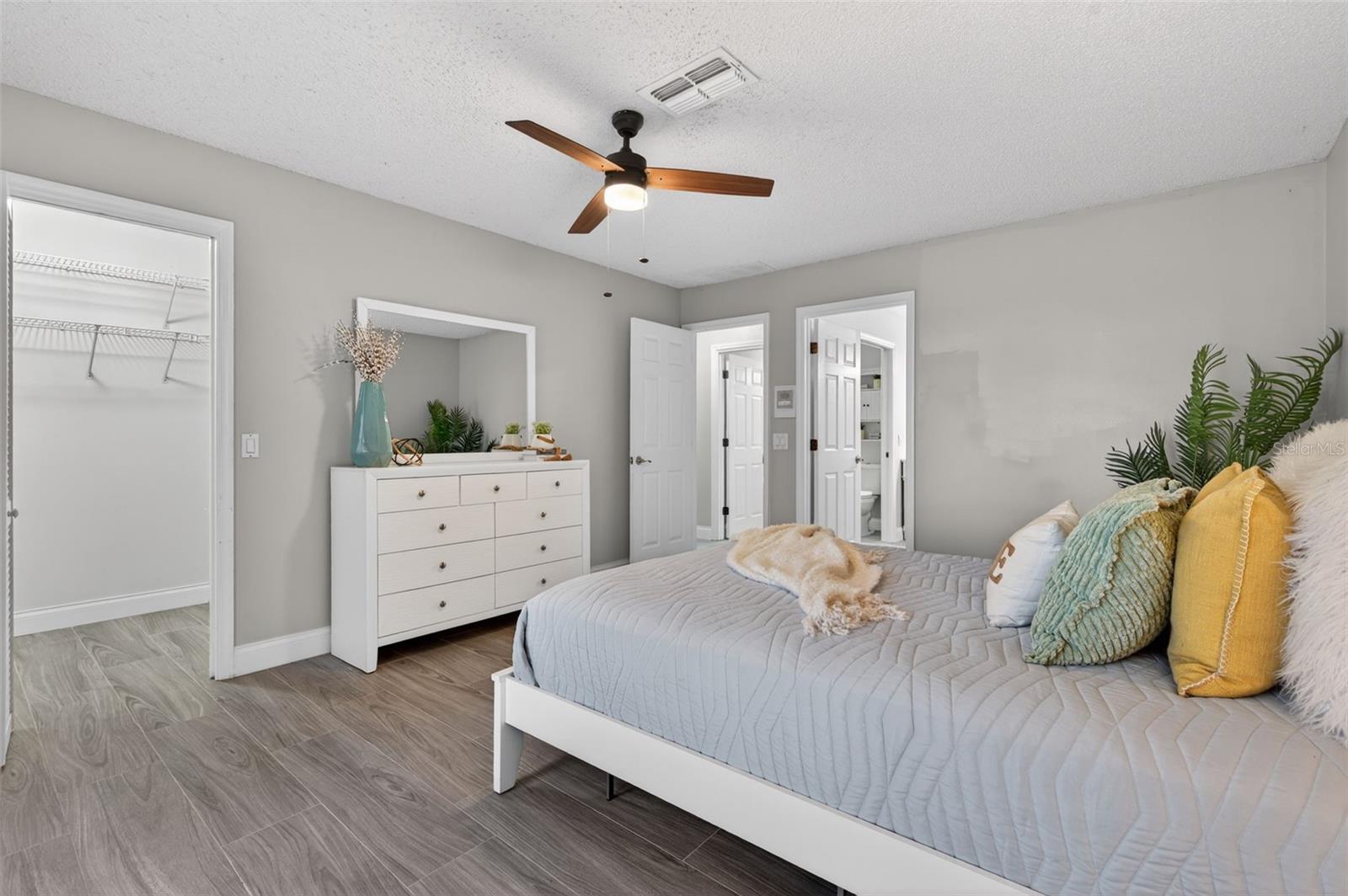 GATES CREEK - Residential