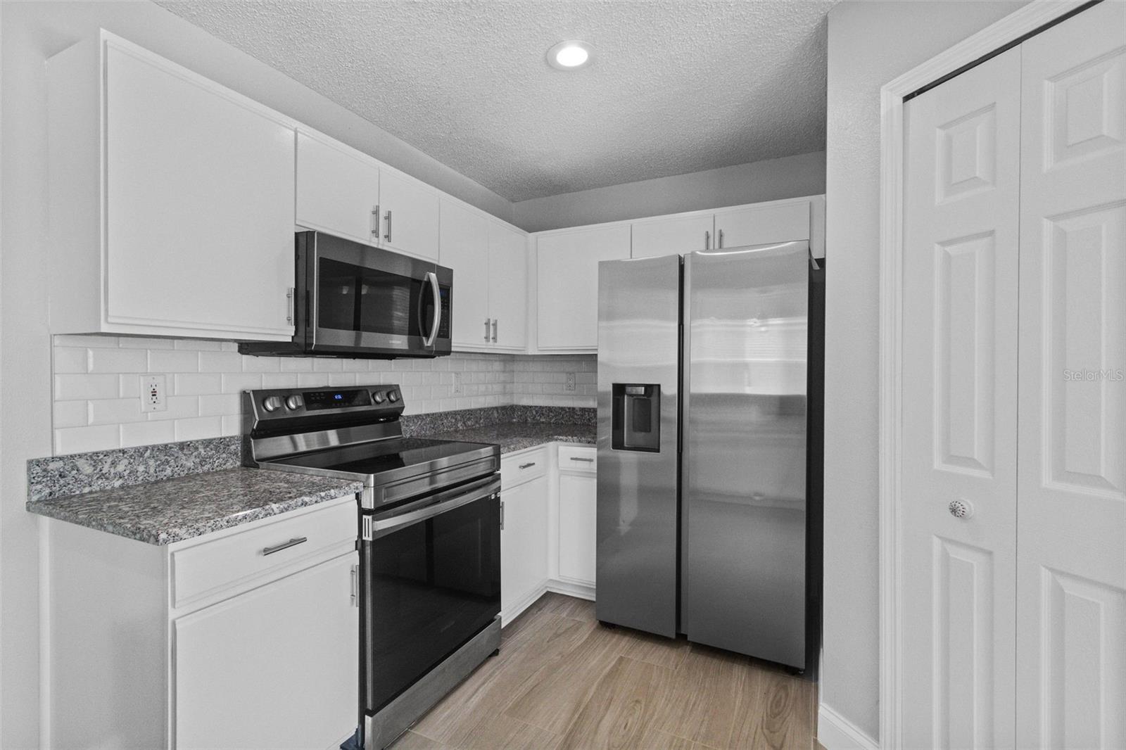 GATES CREEK - Residential