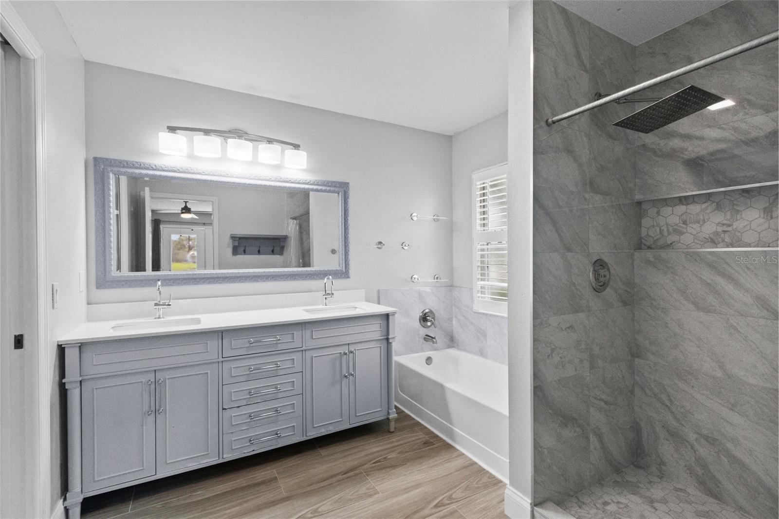 GATES CREEK - Residential