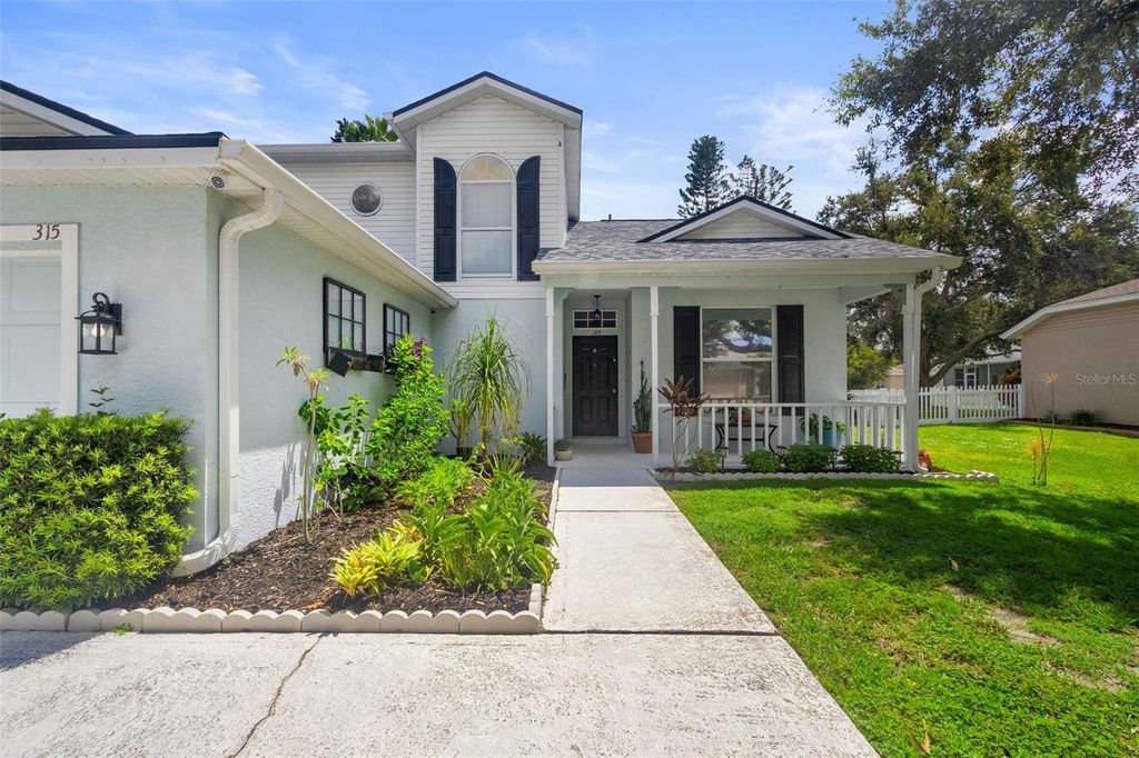Photo of 315 111th Street E, Bradenton, FL 34212 (MLS # TB8414961)