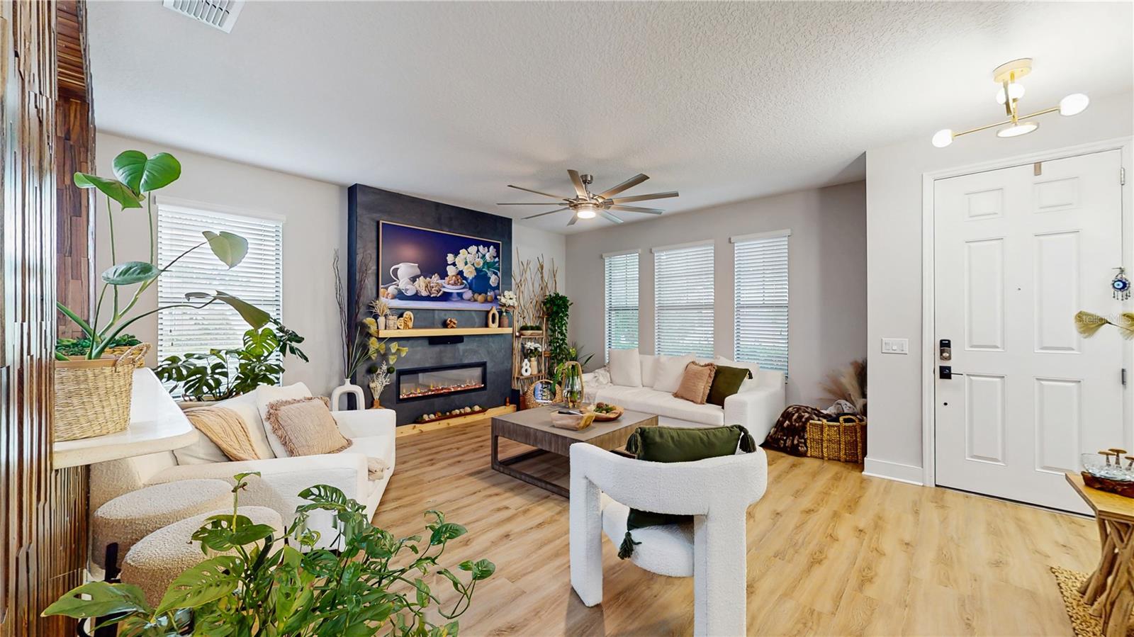 2059 LEATHER FERN DRIVE