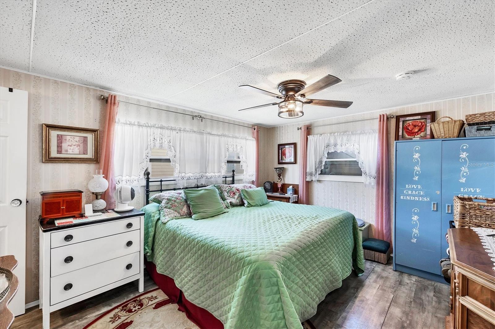 TRAILER ESTATES - Residential