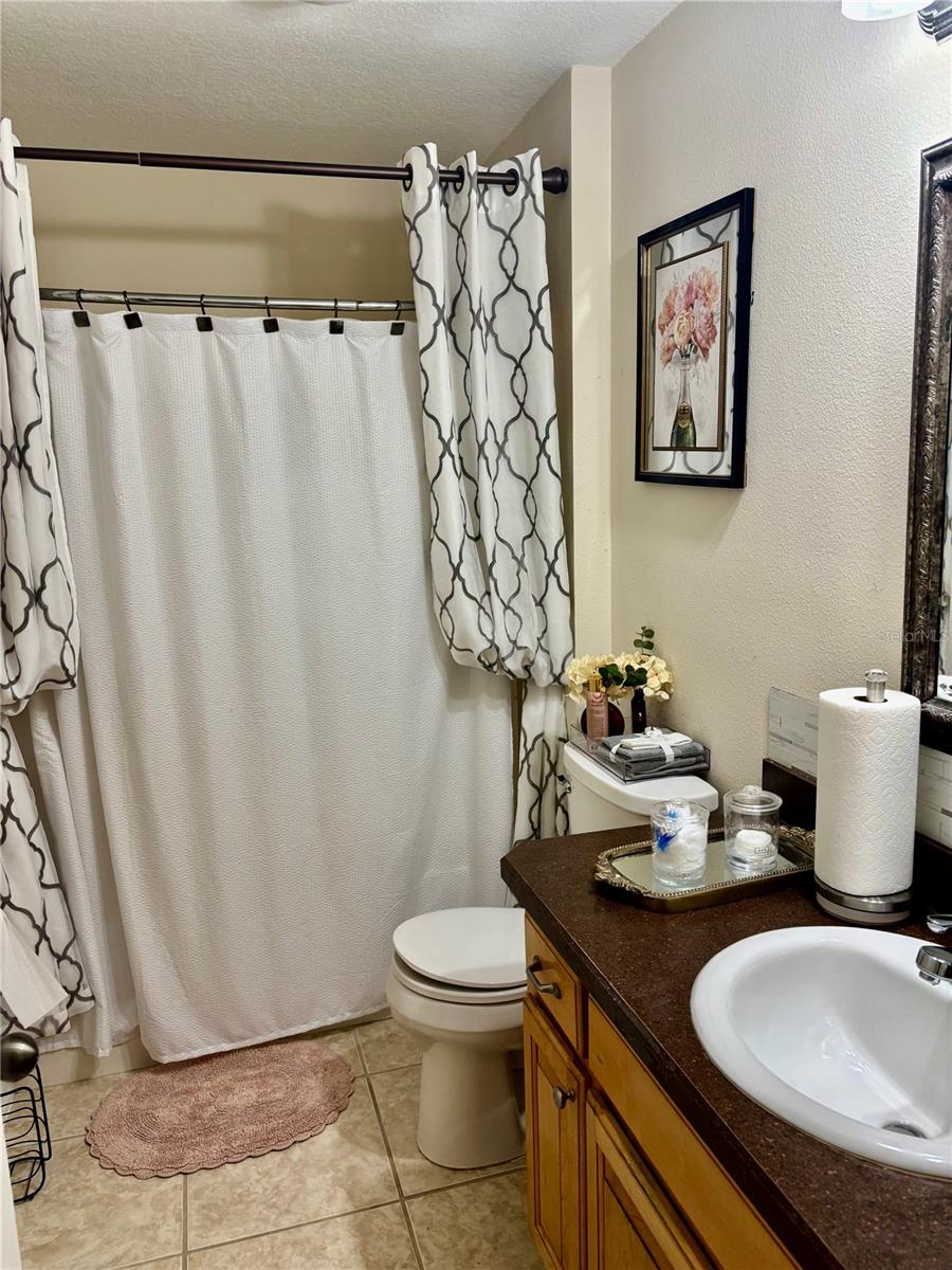 MARION OAKS - Residential