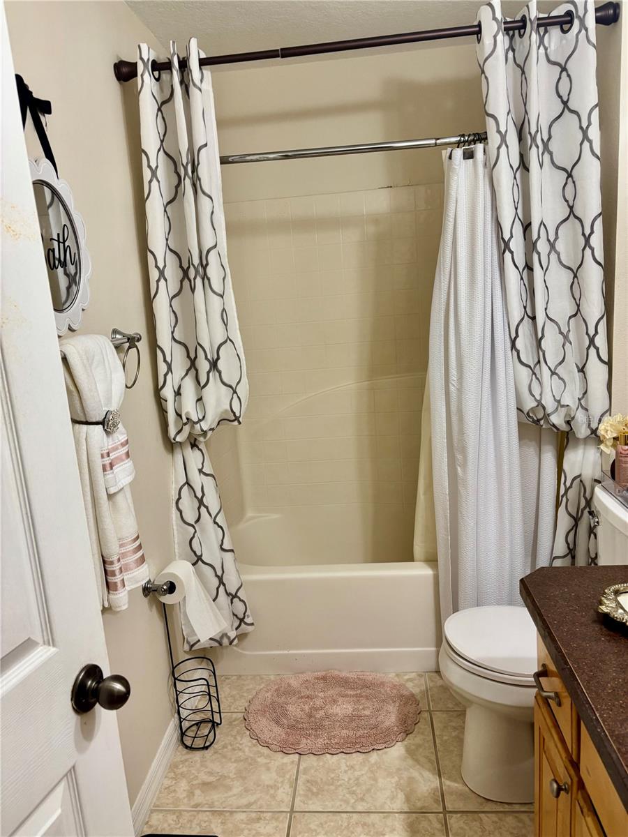 MARION OAKS - Residential