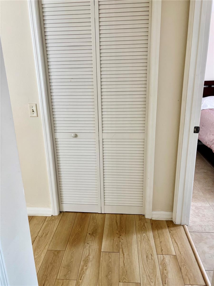 MARION OAKS - Residential