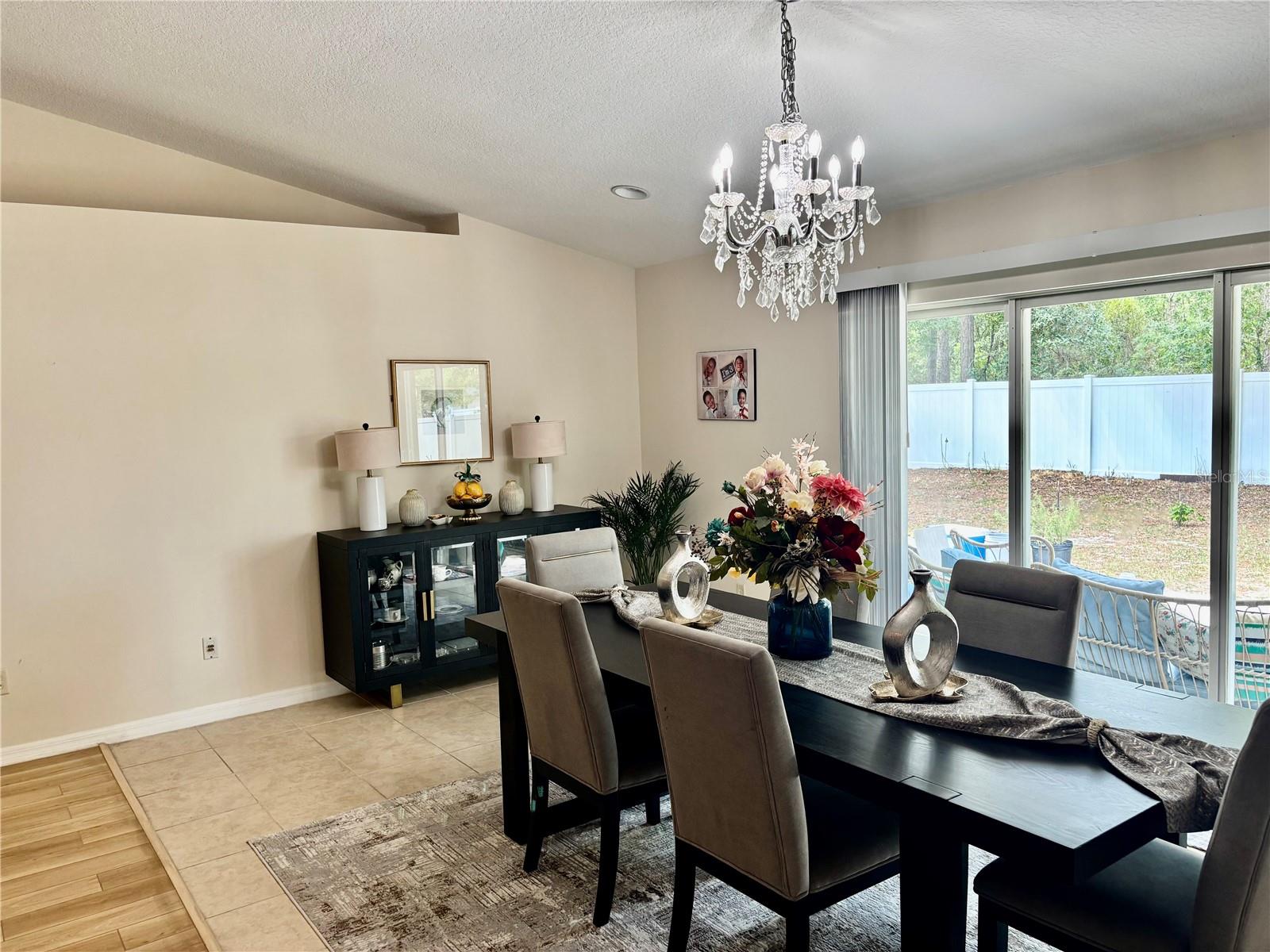 MARION OAKS - Residential