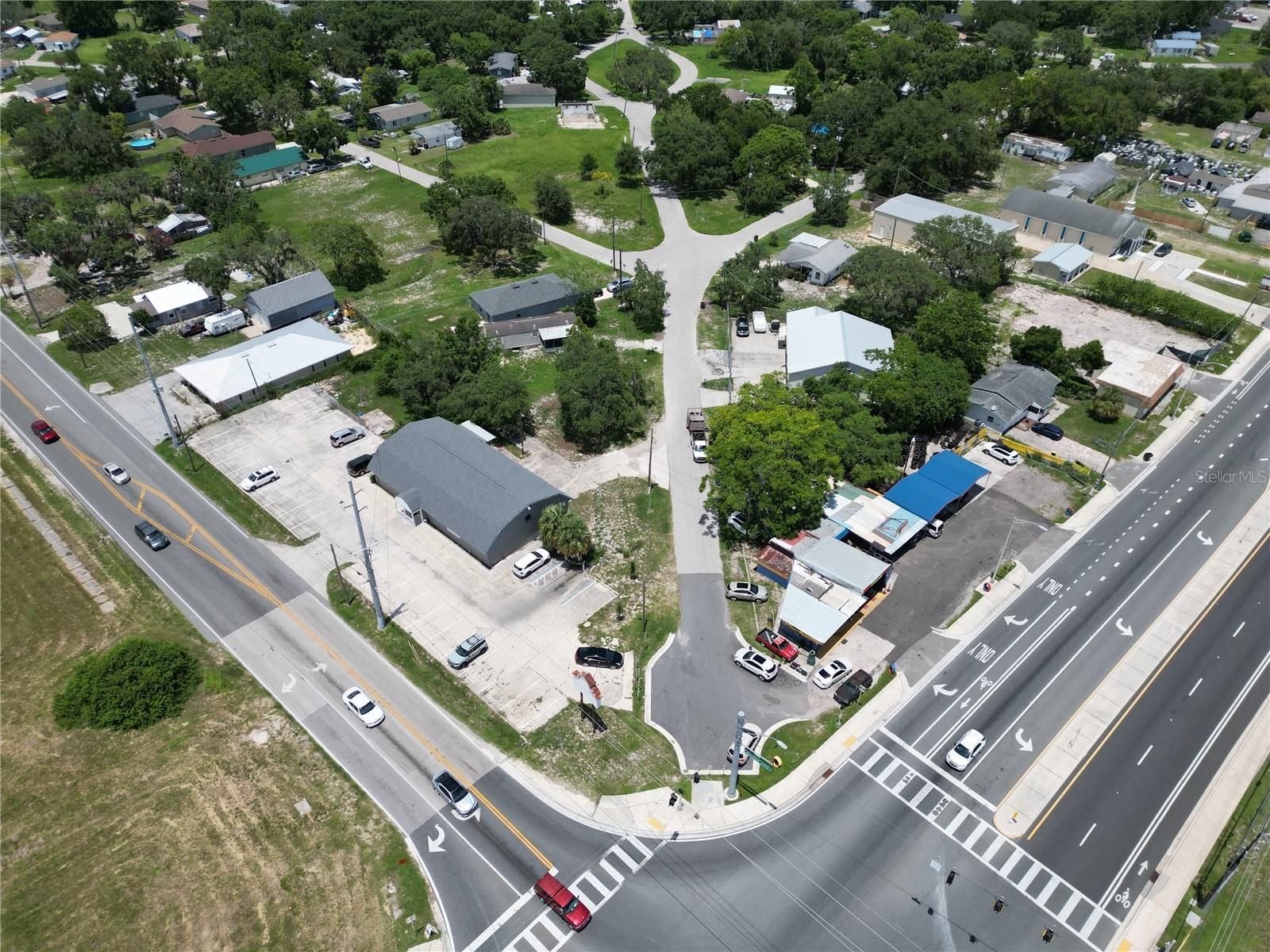 LAKE REGION ESTATE - Commercial Sale