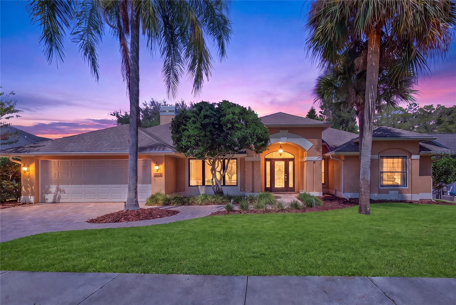 3275 COBBS DRIVE