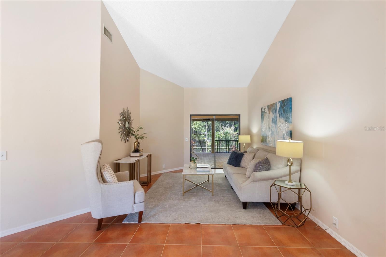 3275 COBBS DRIVE