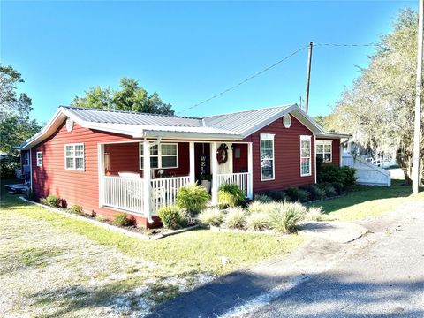 A home in WEWAHITCHKA