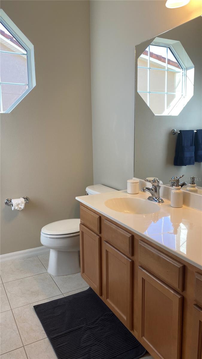 SAN MICHELE AT UNIVERSITY COMMONS - Residential Lease