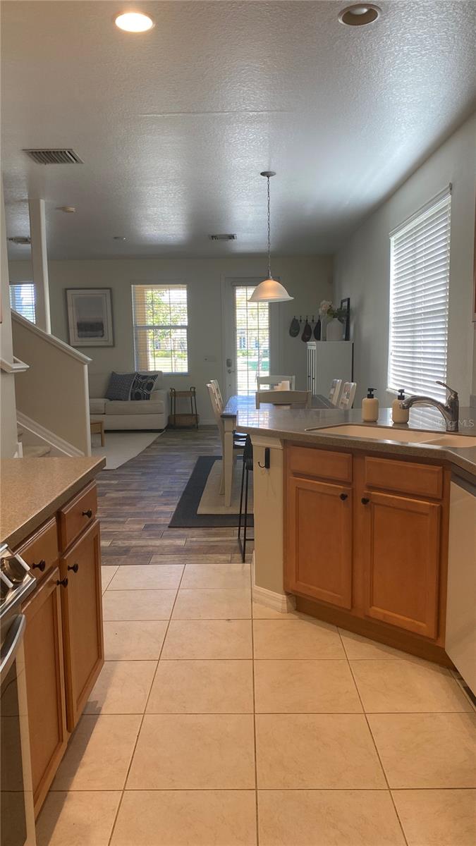 SAN MICHELE AT UNIVERSITY COMMONS - Residential Lease