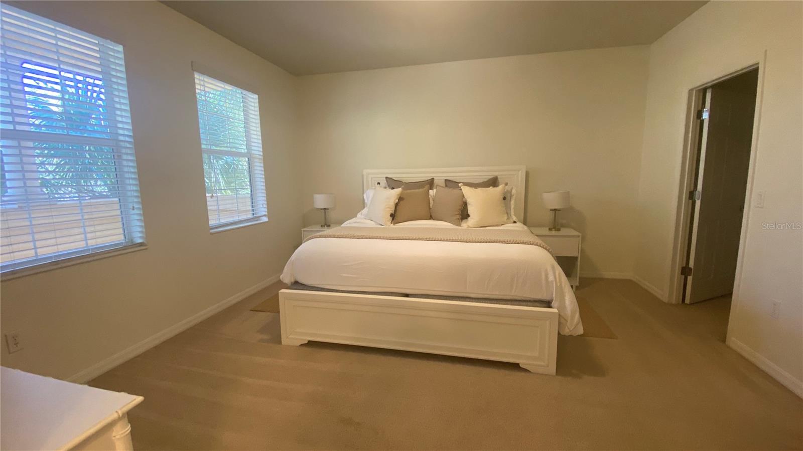 SAN MICHELE AT UNIVERSITY COMMONS - Residential Lease