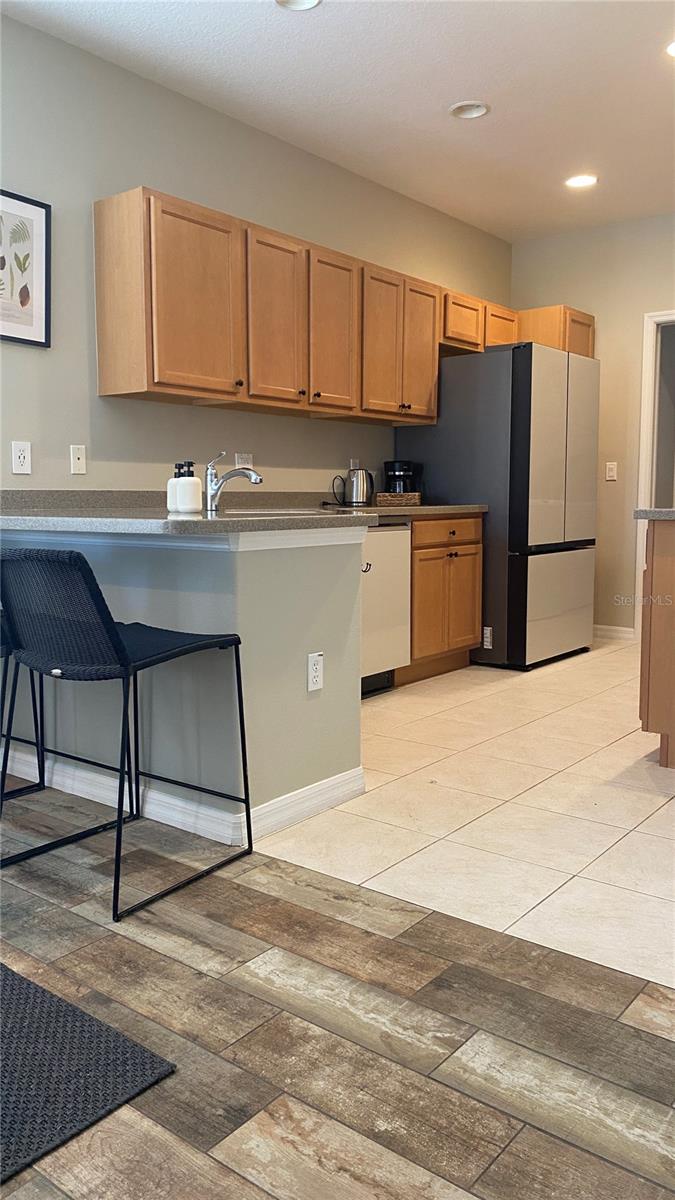 SAN MICHELE AT UNIVERSITY COMMONS - Residential Lease