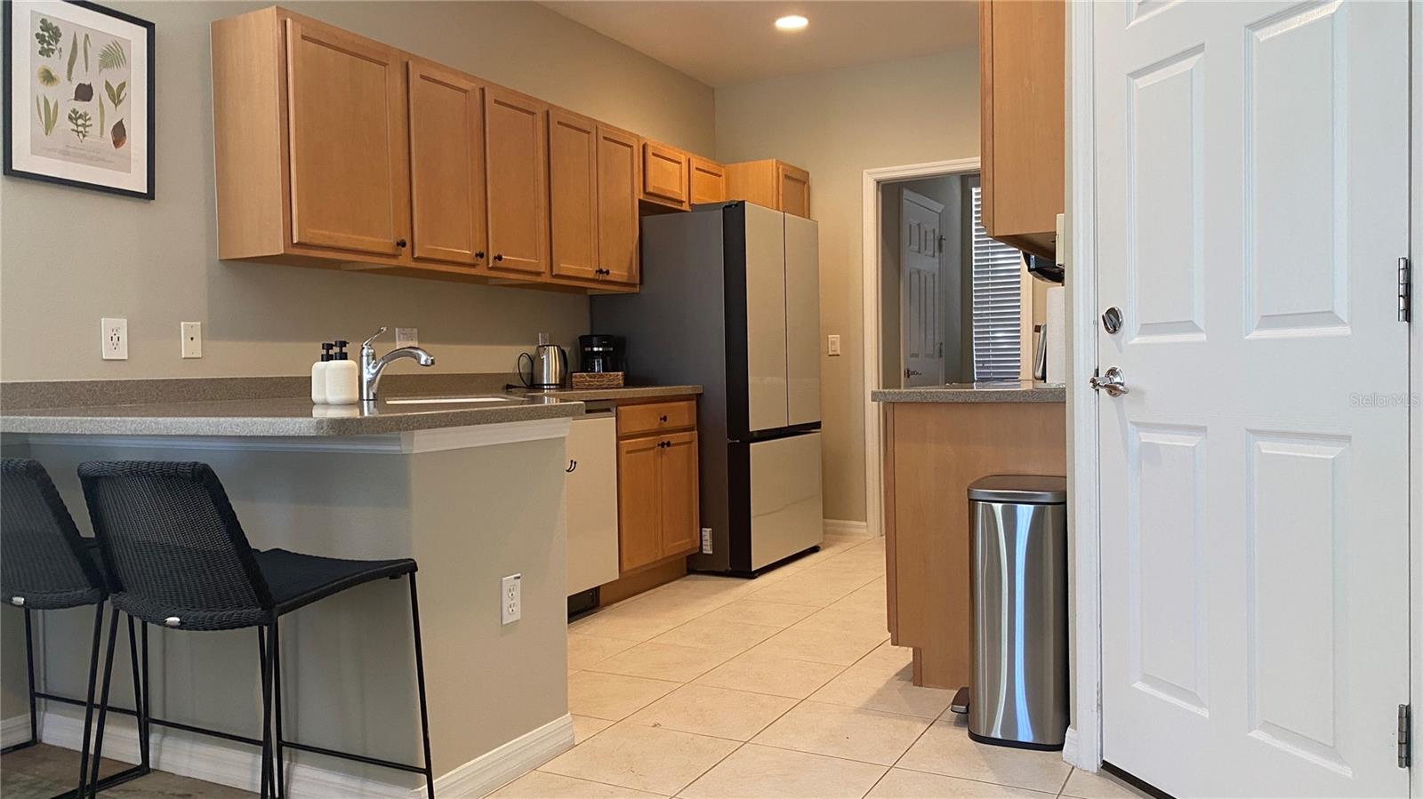 SAN MICHELE AT UNIVERSITY COMMONS - Residential Lease