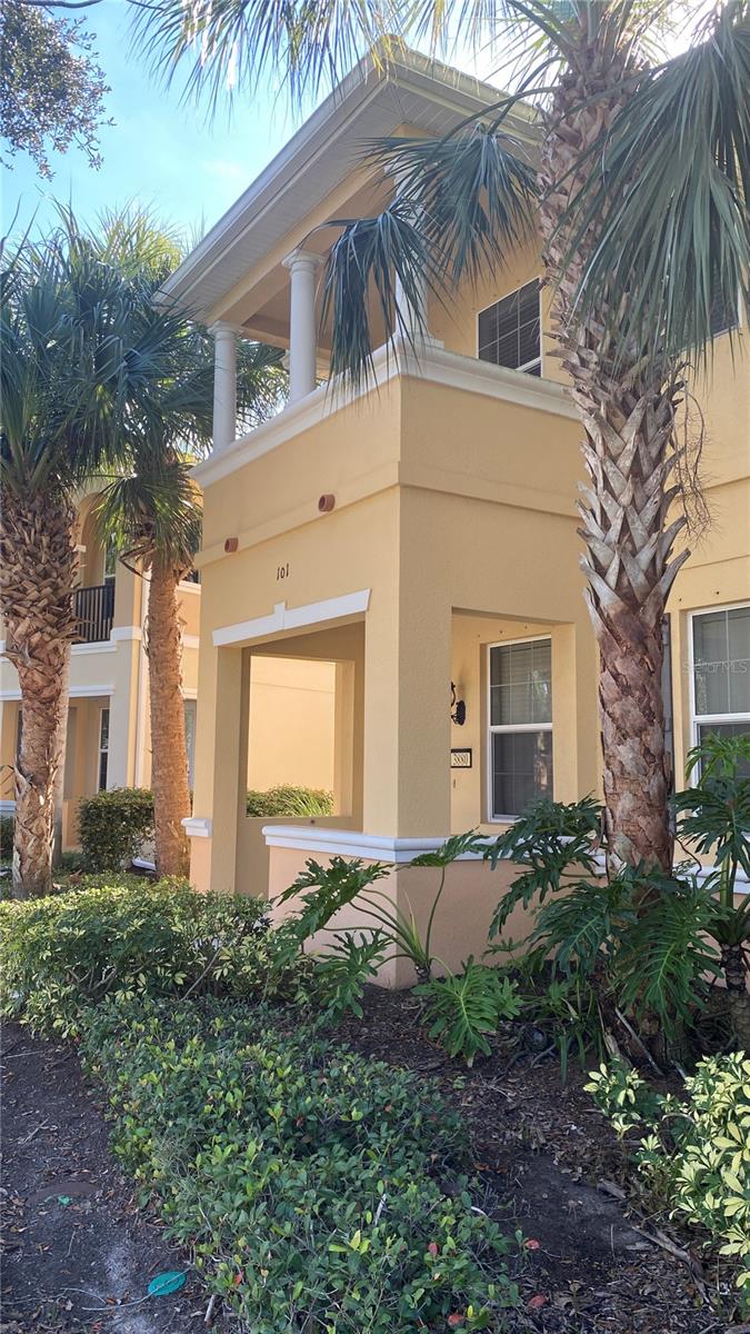 SAN MICHELE AT UNIVERSITY COMMONS - Residential Lease