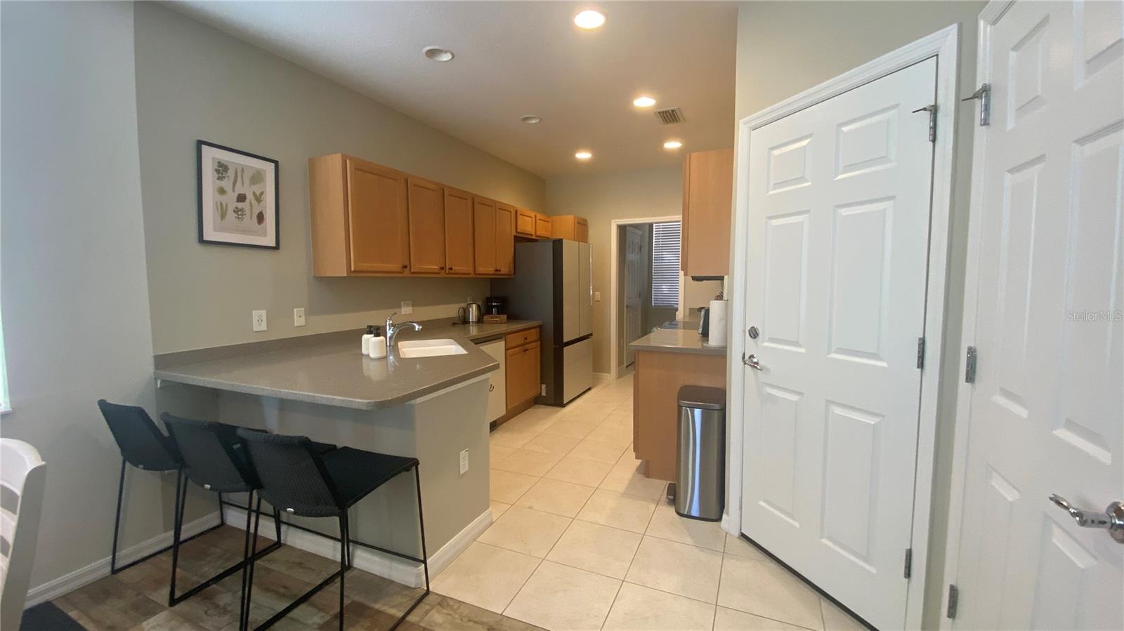 SAN MICHELE AT UNIVERSITY COMMONS - Residential Lease