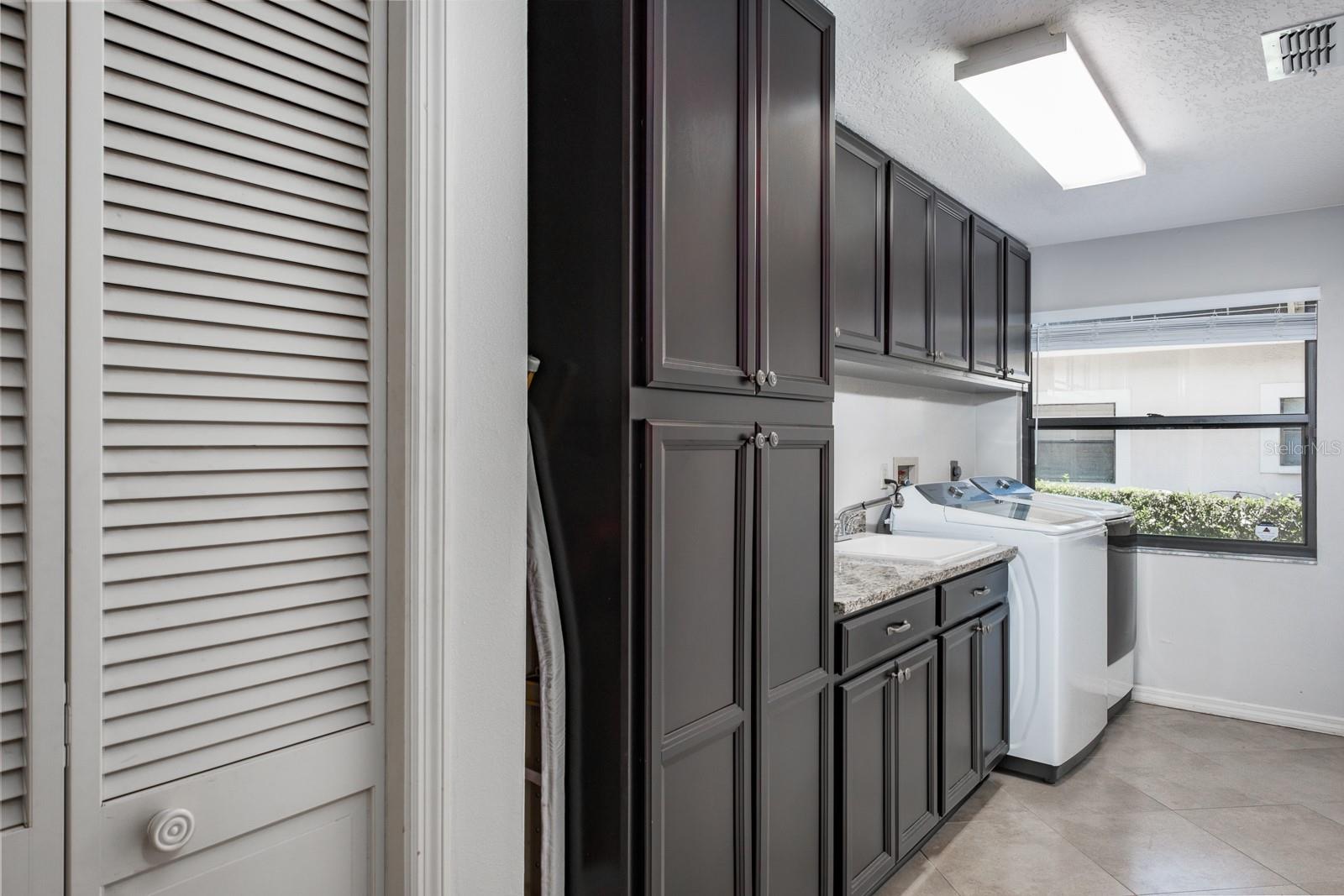 TURTLE CREEK UNIT-ONE - Residential