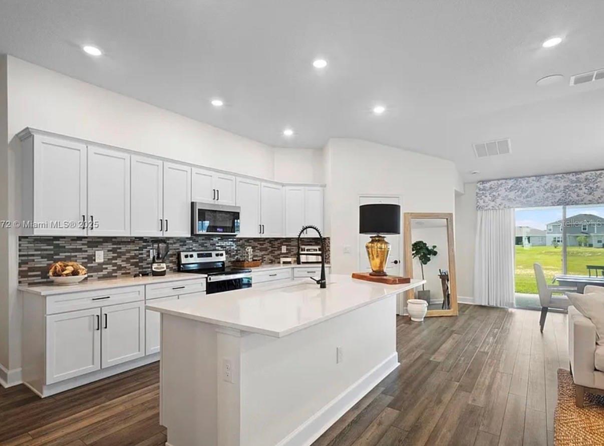 BELLAVIVA PH 1 - Residential