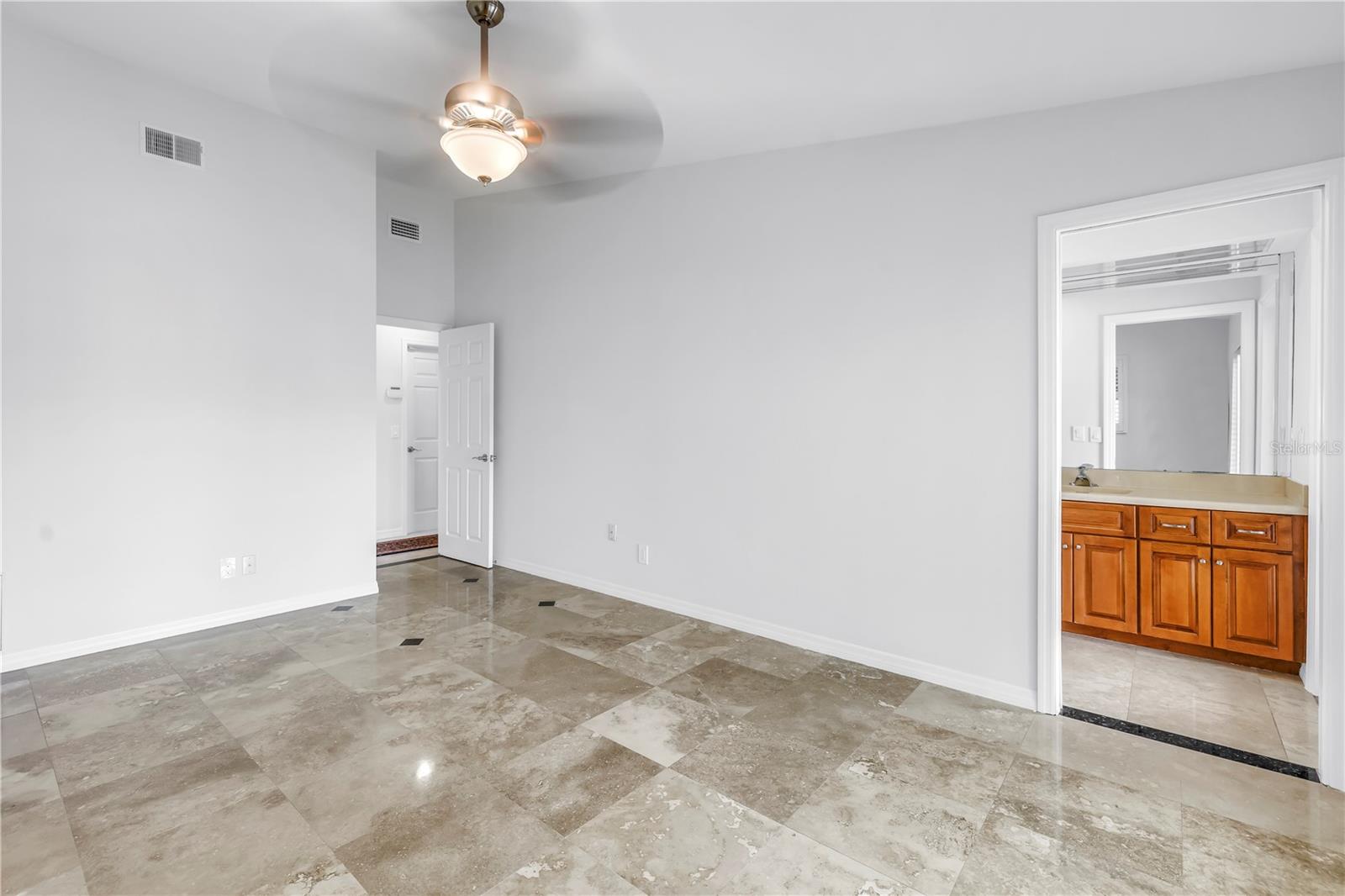 BAYWAY ISLES - Residential