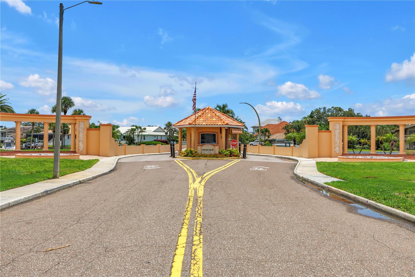 BAYWAY ISLES - Residential