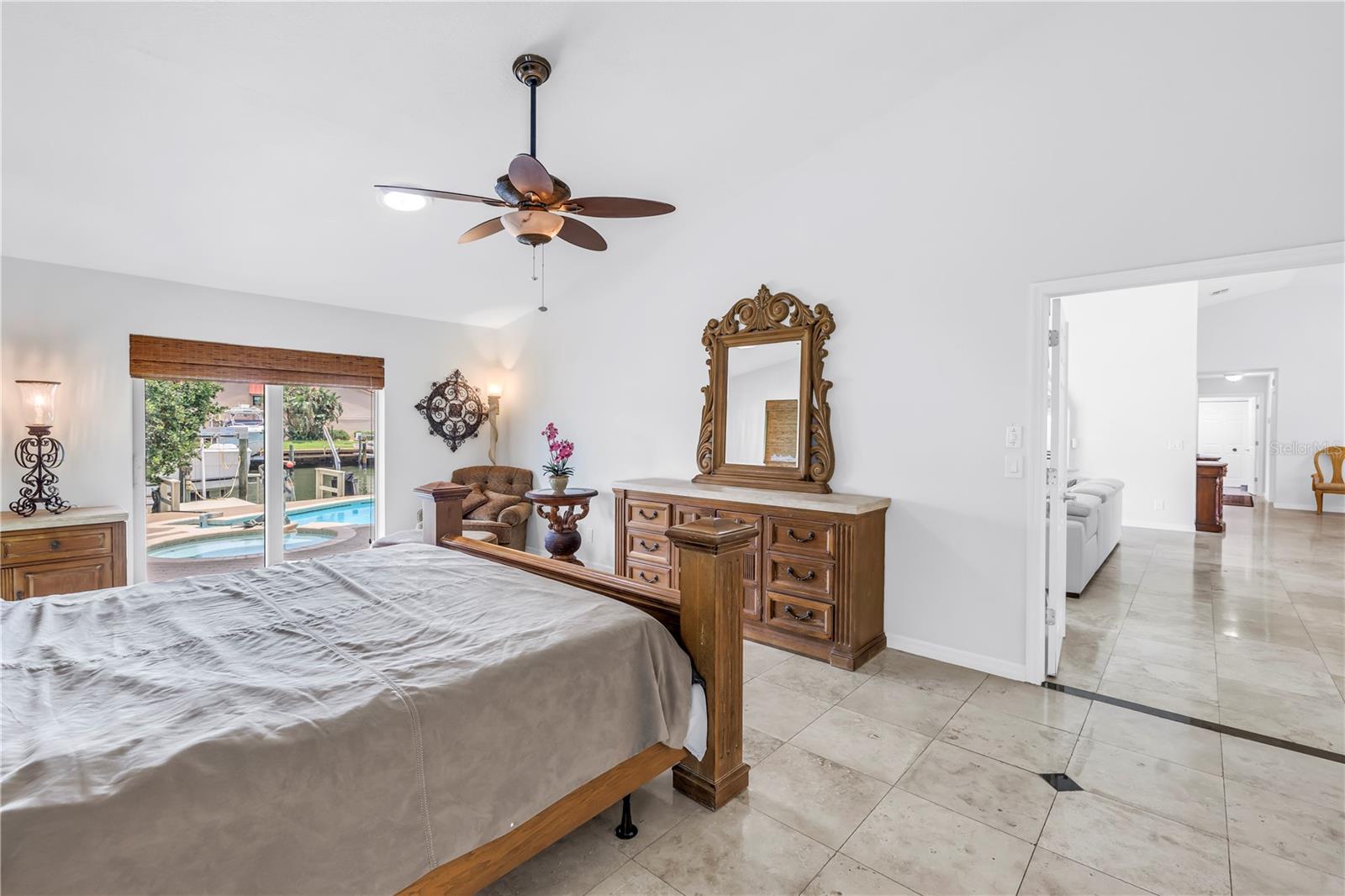 BAYWAY ISLES - Residential