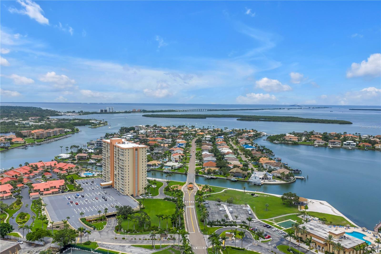 BAYWAY ISLES - Residential