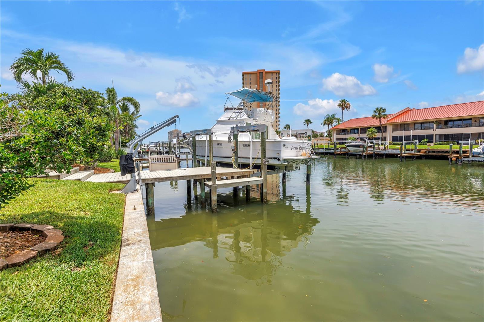 BAYWAY ISLES - Residential