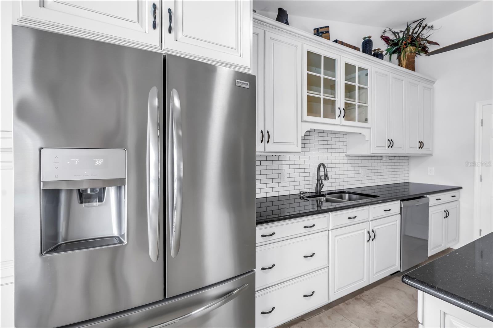 BAYWAY ISLES - Residential