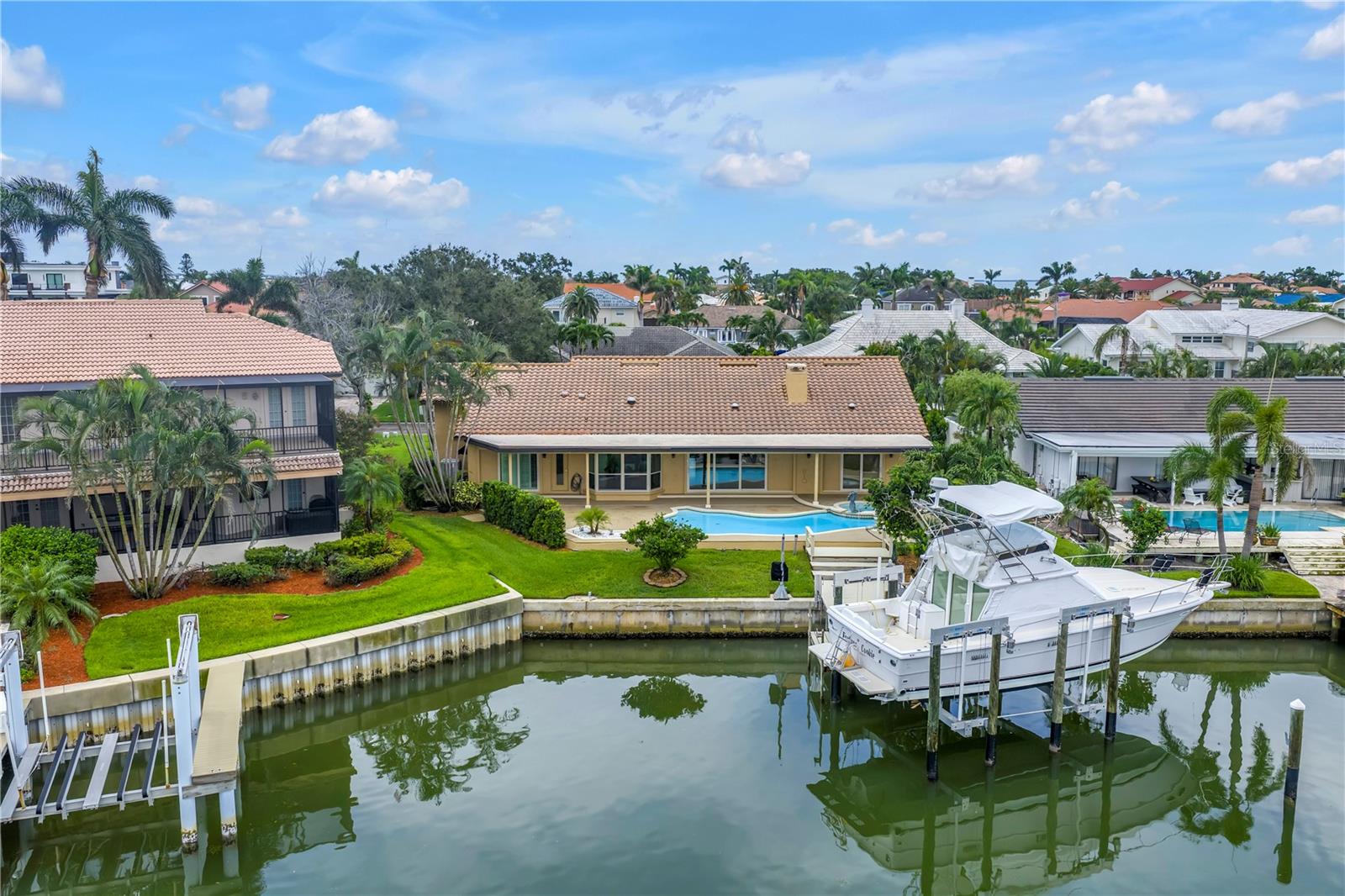 BAYWAY ISLES - Residential