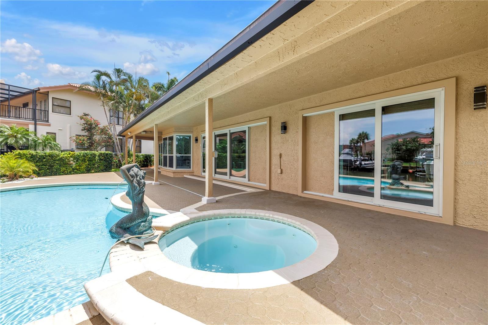 BAYWAY ISLES - Residential