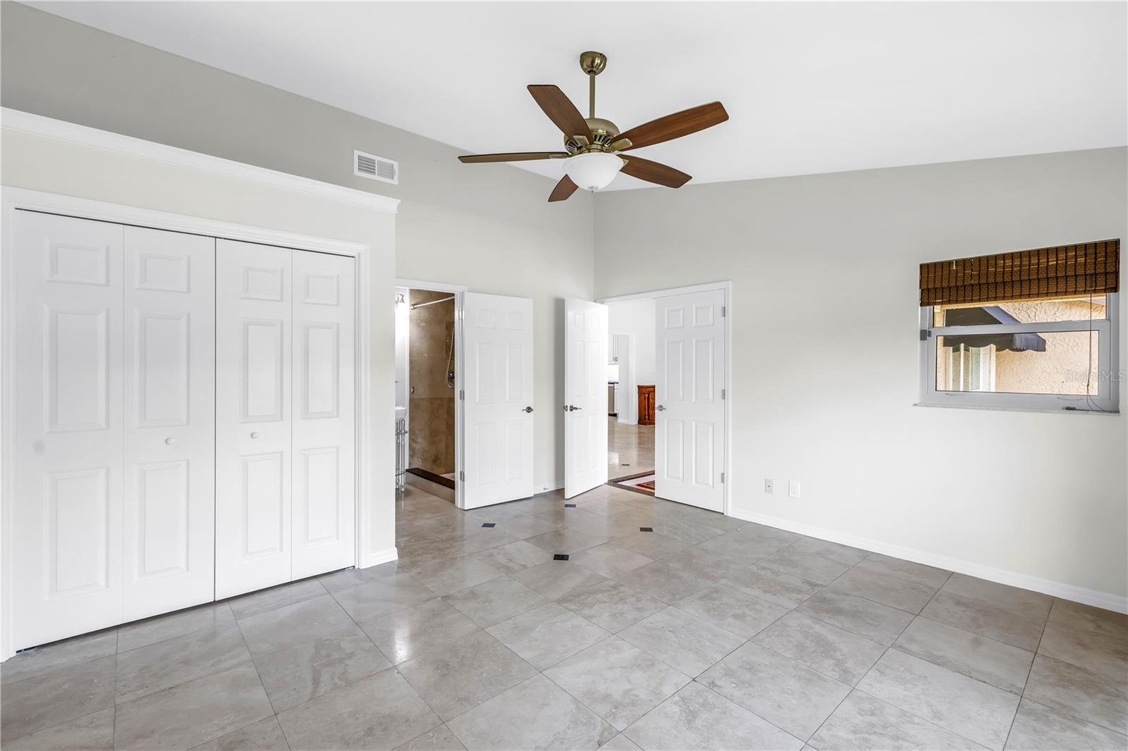 BAYWAY ISLES - Residential