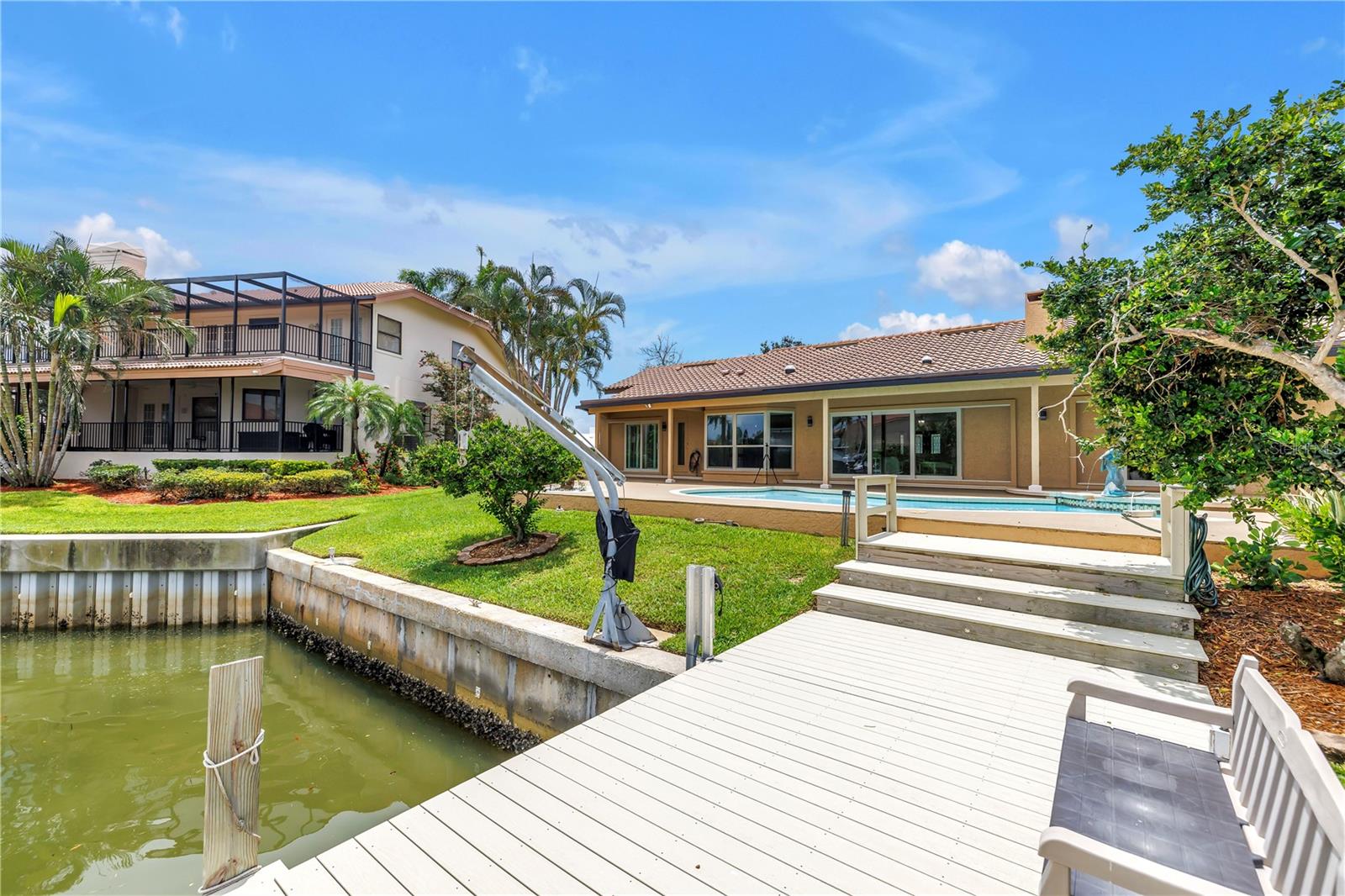 BAYWAY ISLES - Residential