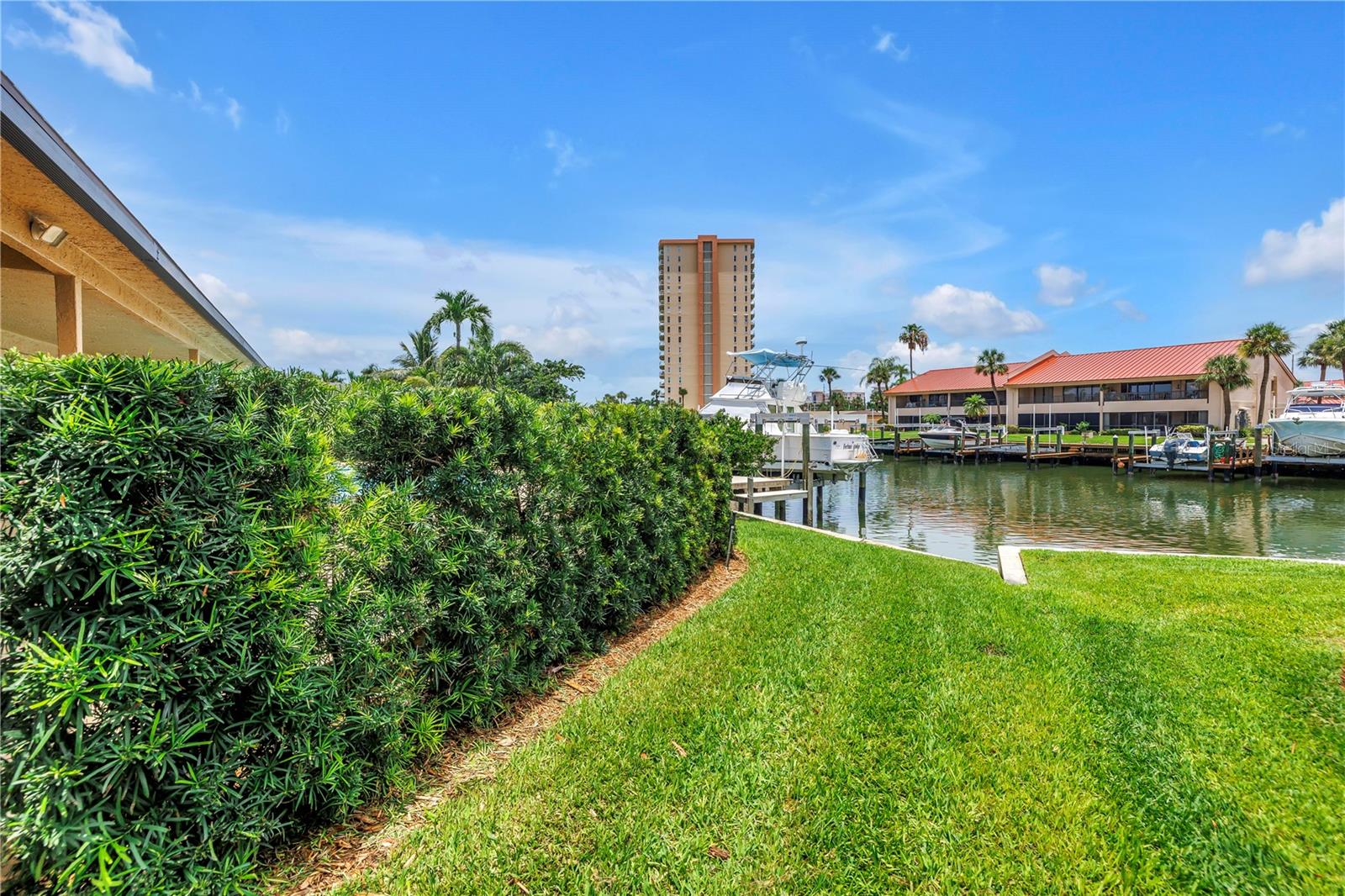 BAYWAY ISLES - Residential