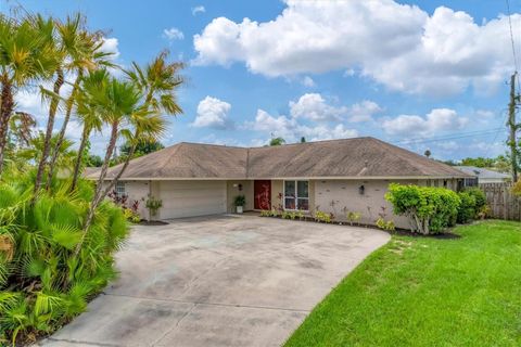 A home in SARASOTA