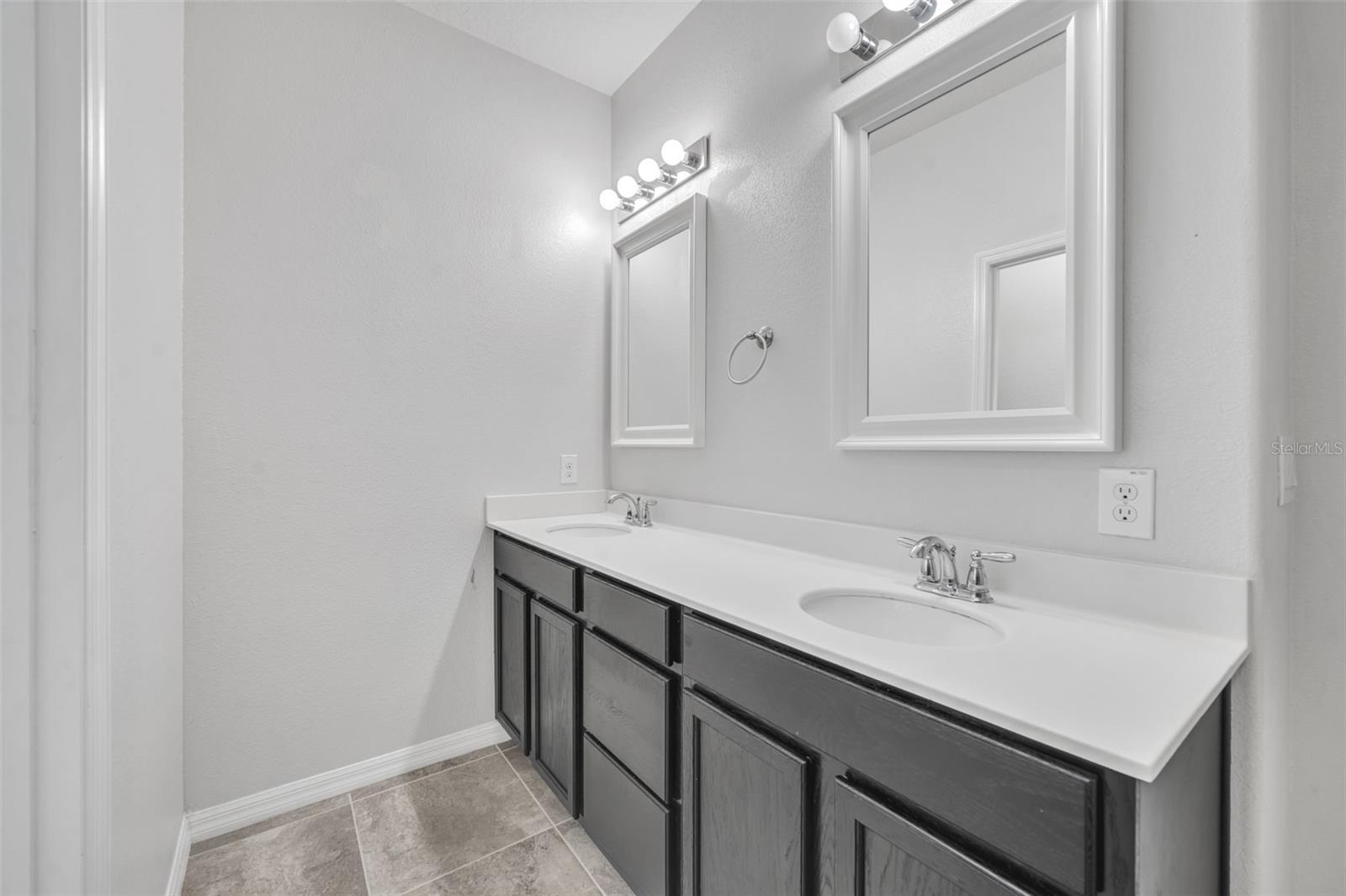 TAPESTRY PH 2 - Residential
