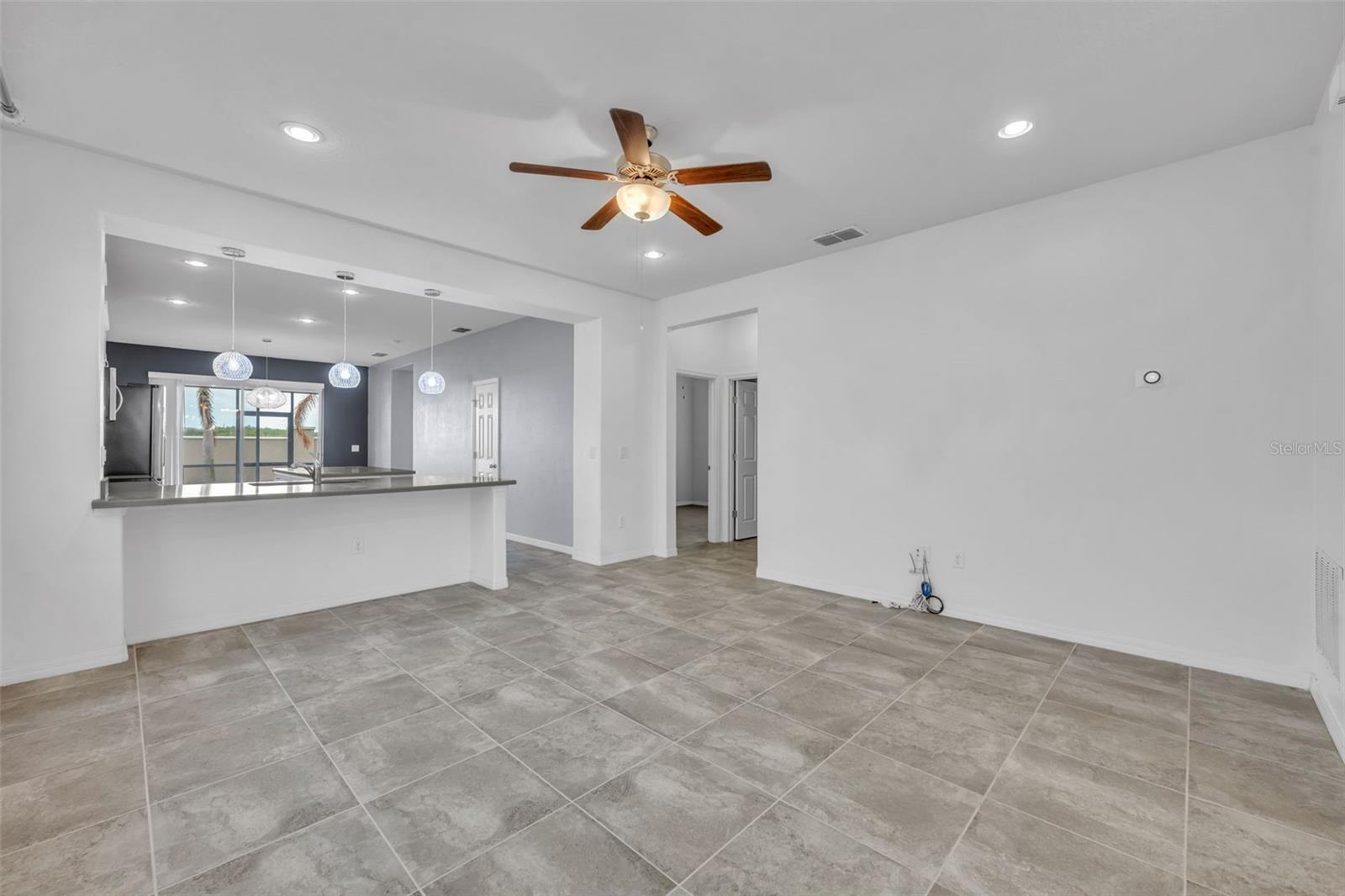 TAPESTRY PH 2 - Residential