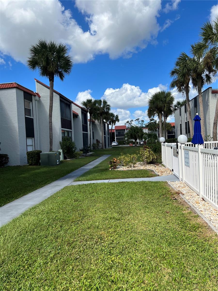 VILLAGE BROOKE SEC 3 - Residential