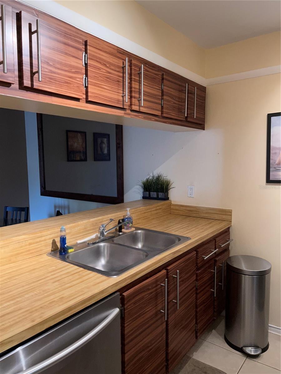 VILLAGE BROOKE SEC 3 - Residential